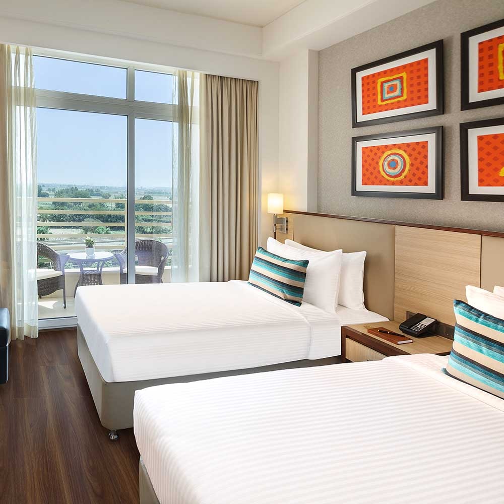 Luxury Serviced Apartment Sector 135 Noida